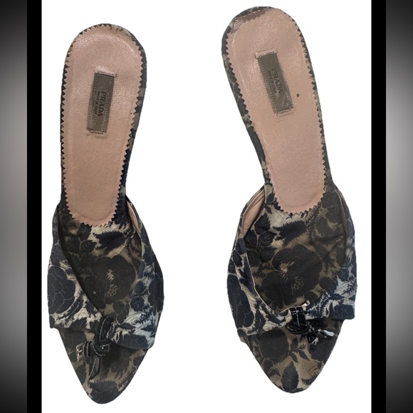 Prada 38 Shoes Blue Floral Mules Slider 38 White Heels Sandals Summer White - Picture 1 of 6